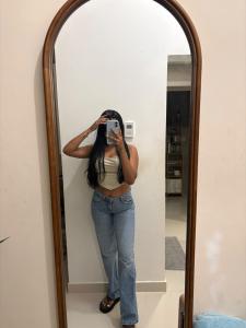 697553881: Chica busca chico en Guipúzcoa