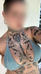 743019433: Chica busca chico en Barcelona