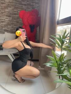 613386007: Chica busca chico en Barcelona