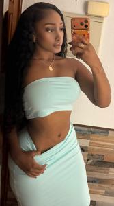 610795057: Chica busca chico en Tenerife