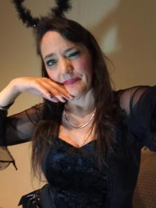 635303303: Chica busca chico en Madrid