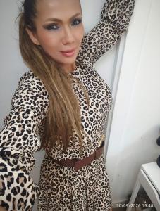 666104171: Chica busca chico en Madrid