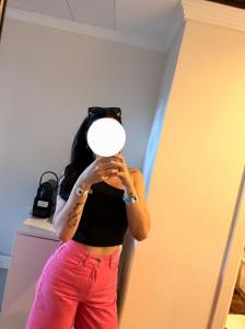 643243236: Chica busca chico en La Coruña