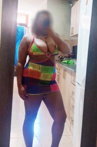 613768534: Chica busca chico en Murcia
