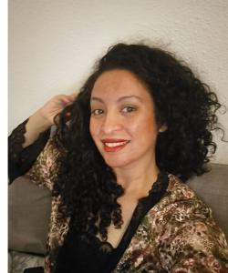 613892495: Chica busca chico en Asturias