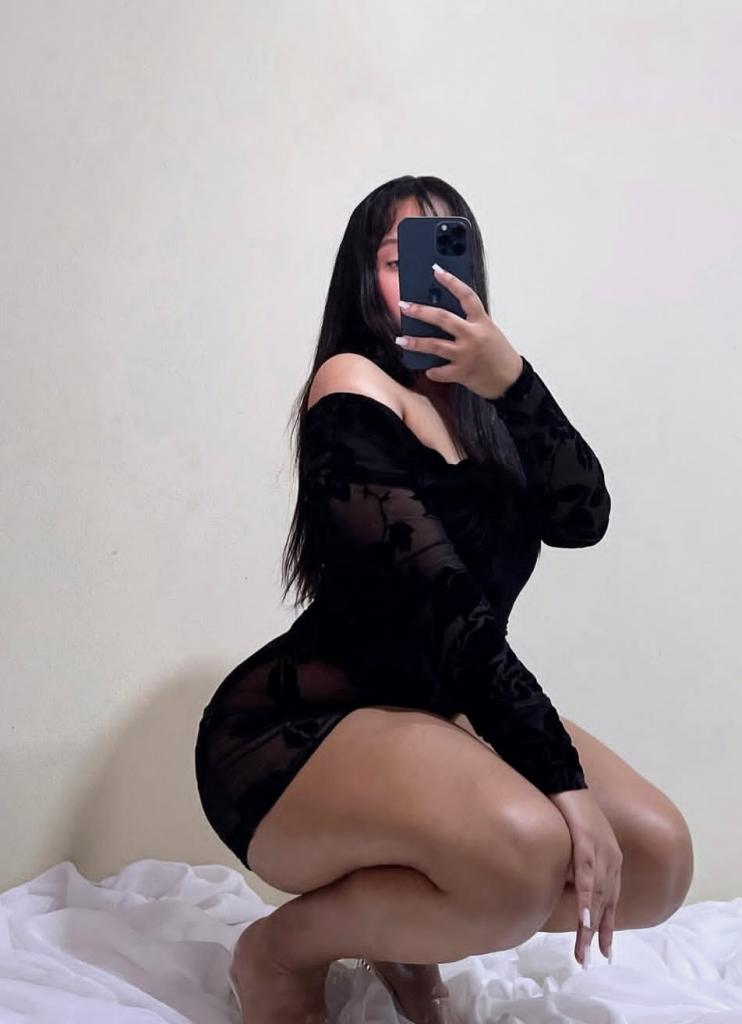 Chica busca chico en Cádiz: 