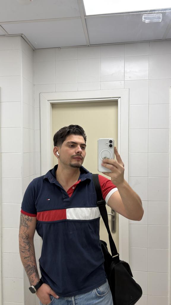 624048920: Chico busca chica en Zaragoza
