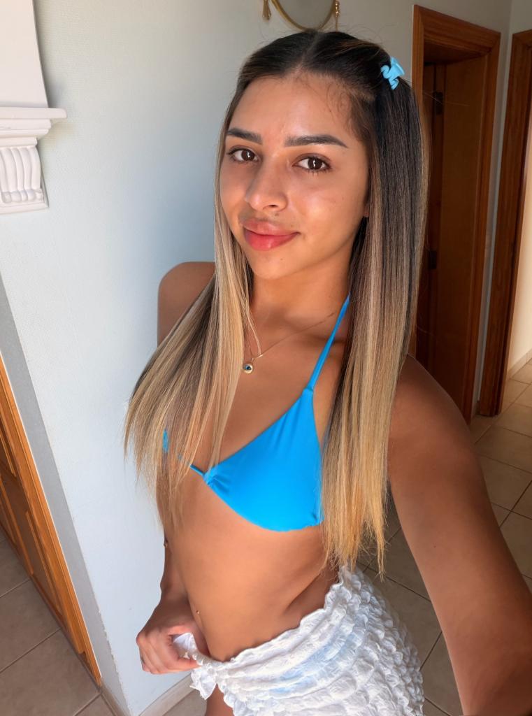 Chica busca chico en Ibiza: 