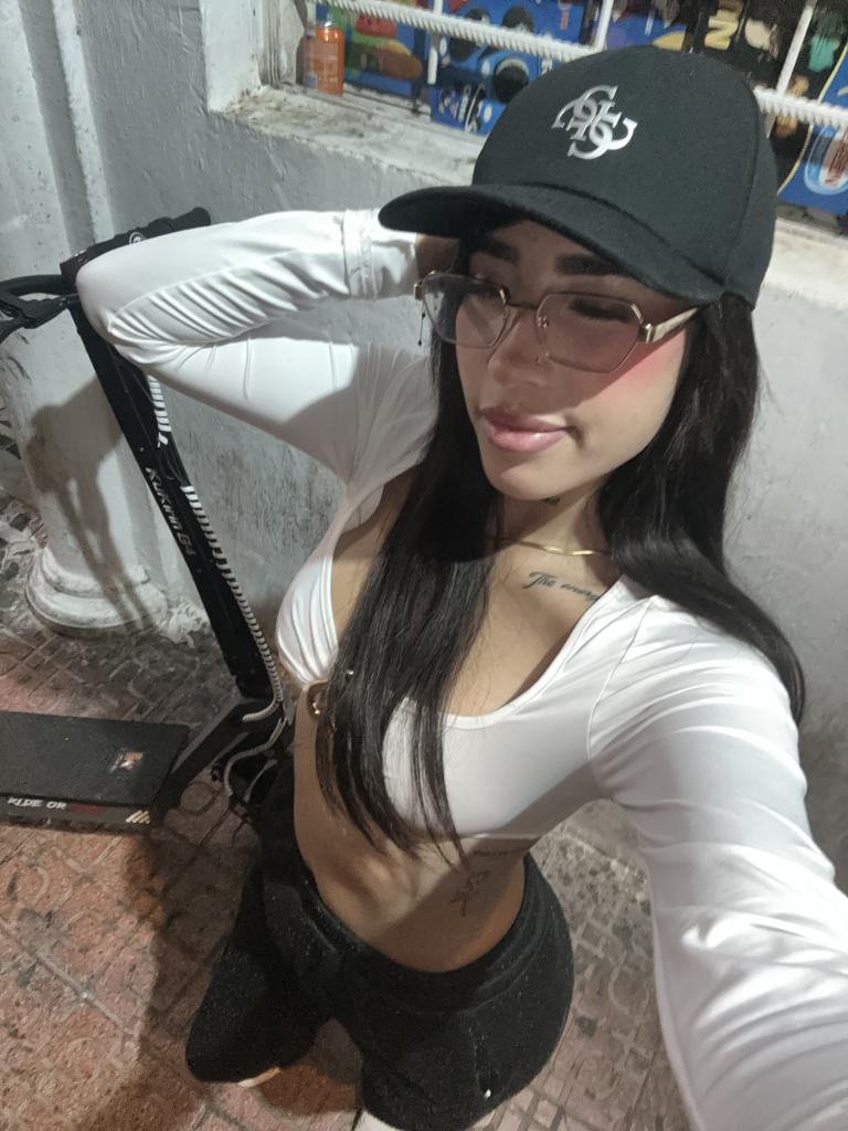 Chica busca chico en Alicante: 
