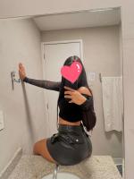 613343635: Chica busca chico en Barcelona
