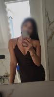 610637216: Chica busca chico en Barcelona