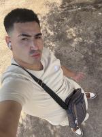 600204704: Chico busca chica en Madrid