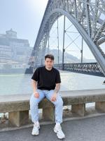 624048920: Chico busca chica en Zaragoza