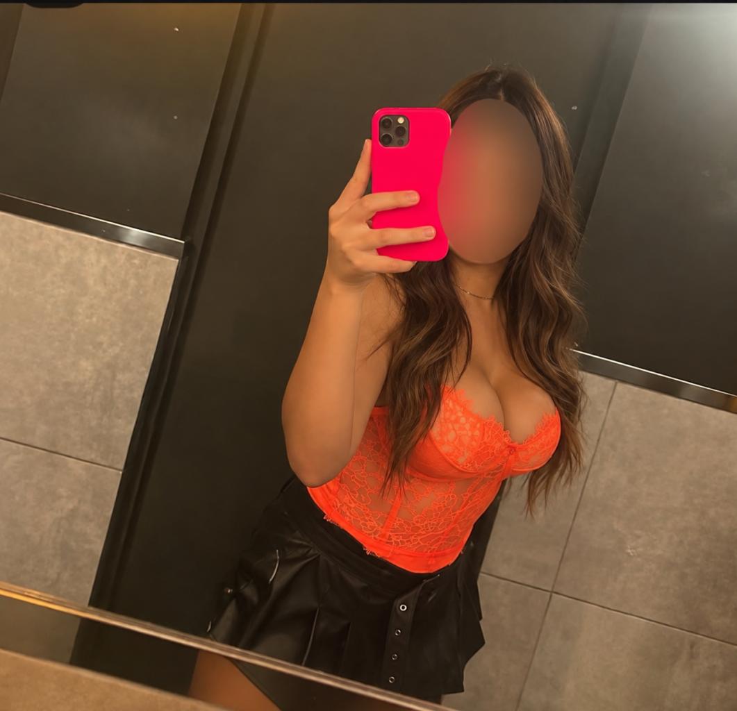 640987325: Chica busca chico en Murcia