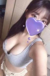 634318593: Chica busca chico en La Coruña