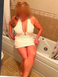 Chica busca chico en Granada: 