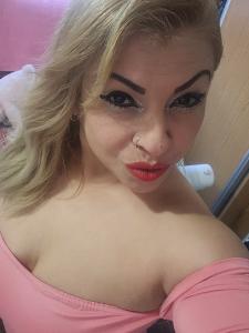 Chica busca chico en Murcia: 