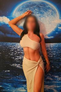 Chica busca chico en Cádiz: 