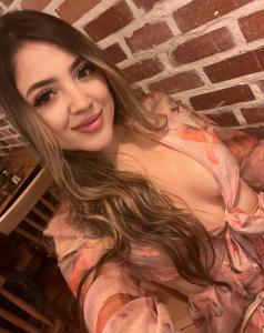 Chica busca chico en Granada: 