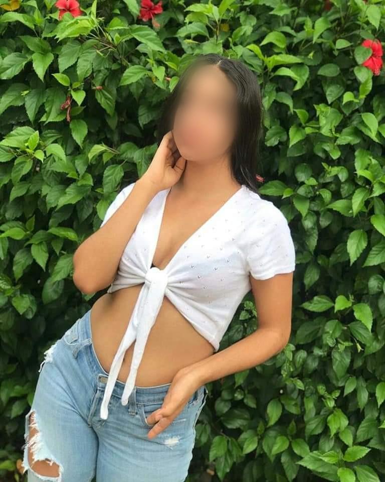 663253257: Chica busca chico en Barcelona