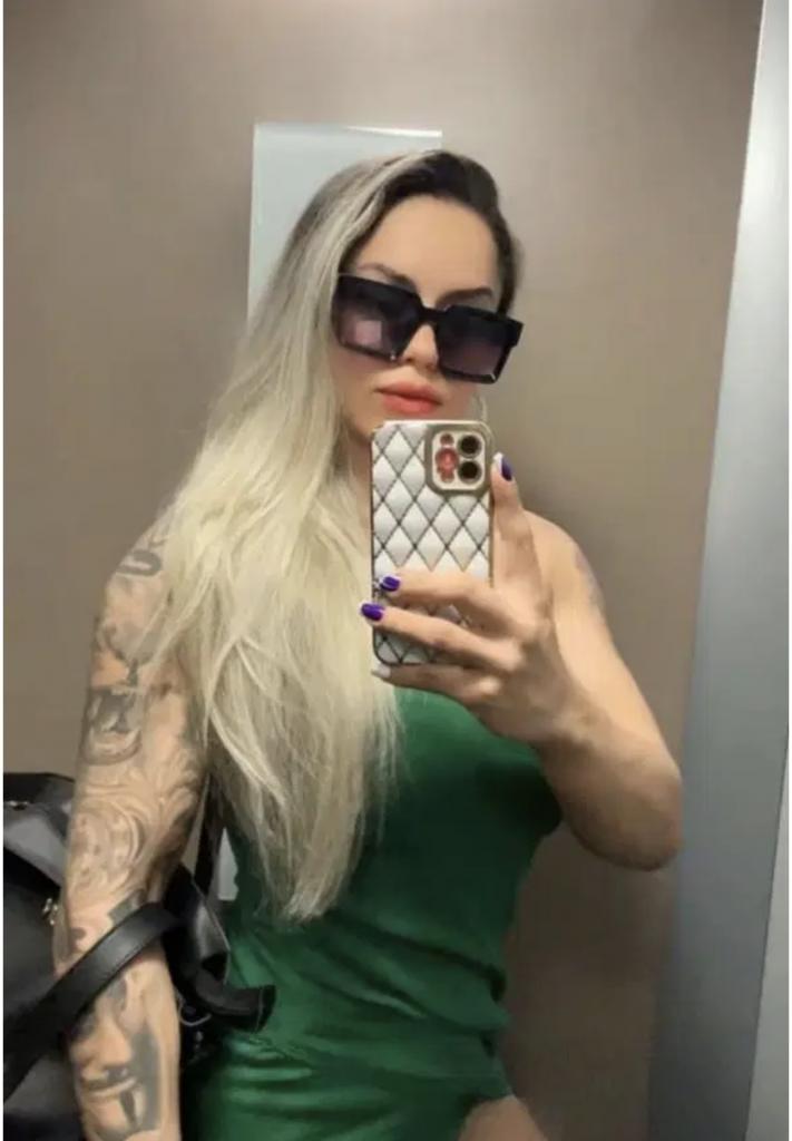 653326420: Chica busca chico en Tenerife