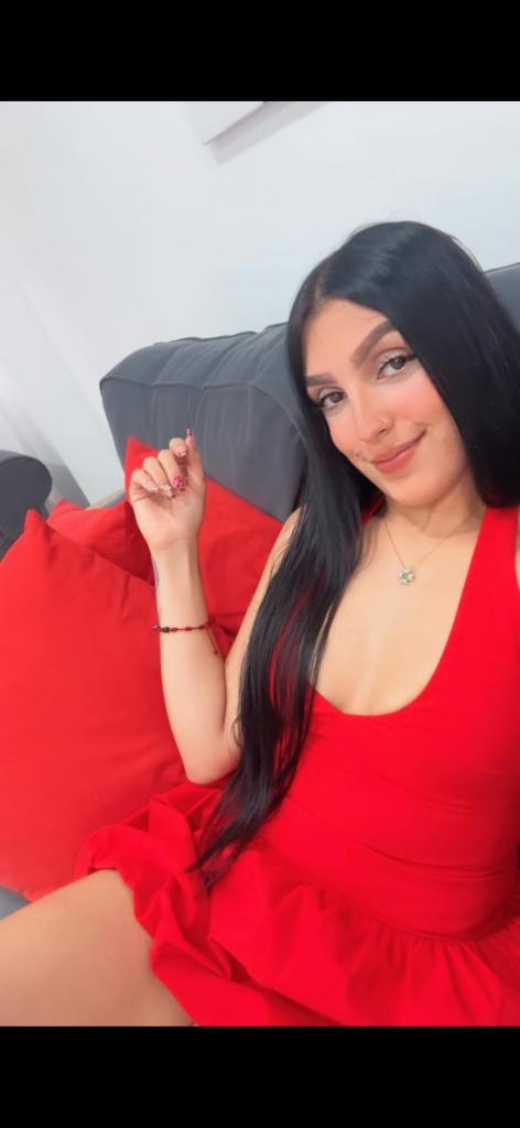 Chica busca chico en Málaga: Chica busca chico