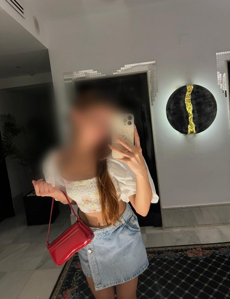 Chica busca chico en Madrid: Chica busca chico