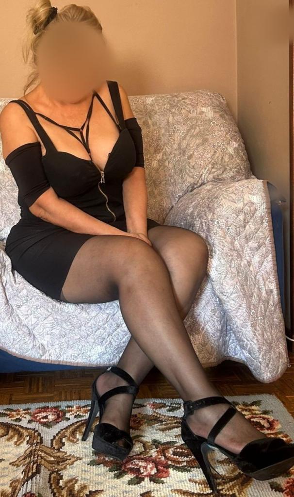 Chica busca chico en Orense: Chica busca chico
