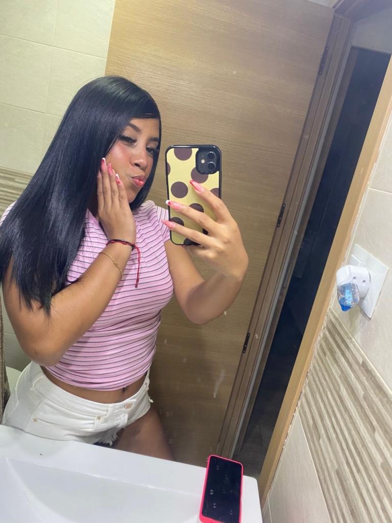 613459639: Chica busca chico en Murcia