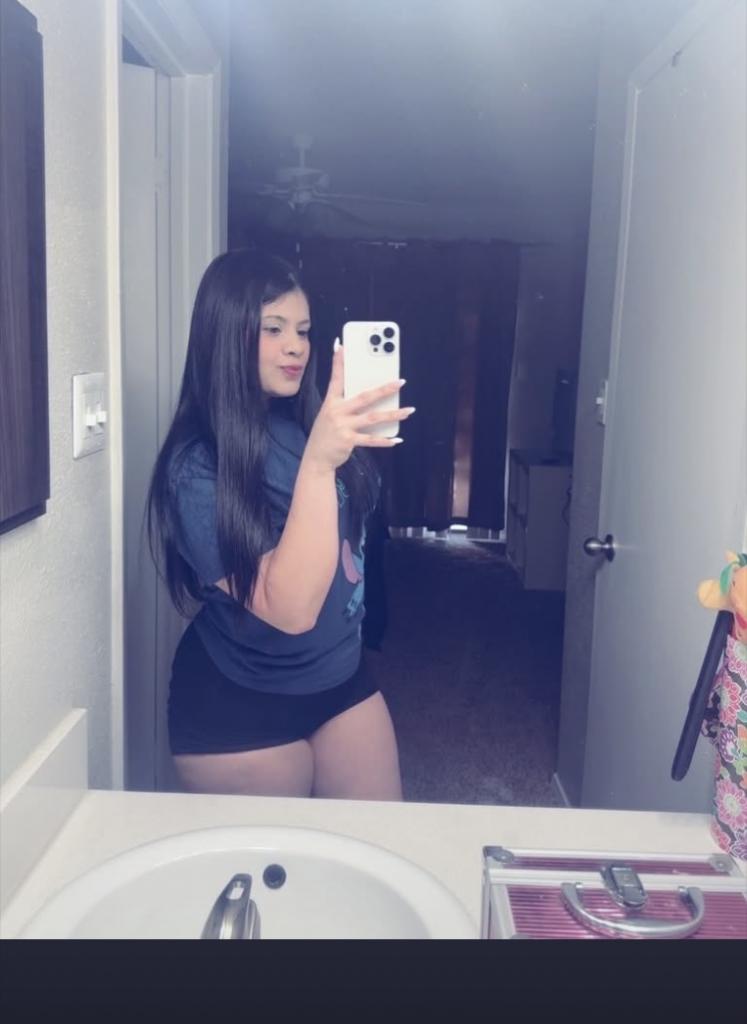 Chica busca chico en Zaragoza: Chica busca chico