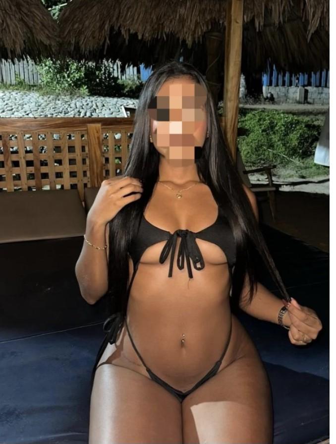 Chica busca chico en Huelva: 