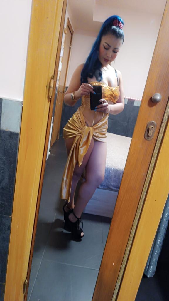 Chica busca chico en Almería: 