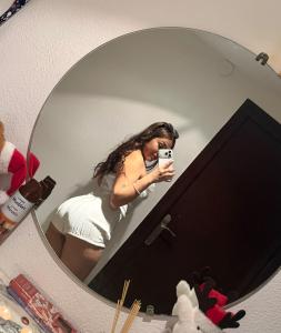 611224789: Chica busca chico en Alicante