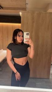 614009355: Chica busca chico en Madrid