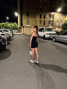 687061379: Chica busca chico en Orense