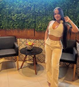 670661493: Chica busca chico en Jaén