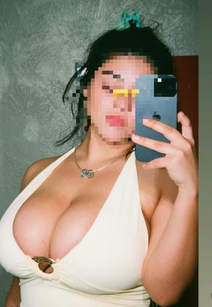 607851403: Chica busca chico en Málaga