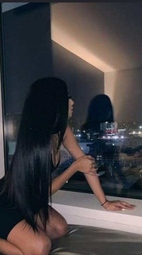 Chica busca chico en Mallorca: 