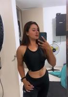 677313954: Chica busca chico en Barcelona