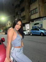 614081298: Chica busca chico en Sevilla