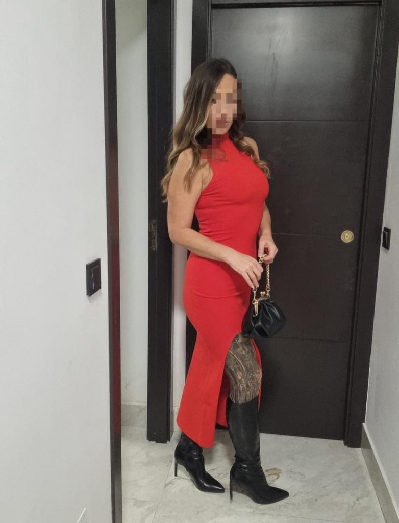 Chica busca chico en Huelva: 