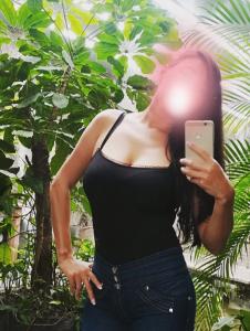 Chica busca chico en Sevilla: 