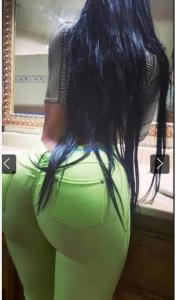 695295608: Chica busca chico en Barcelona