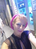 613826961: Chica busca chico en Barcelona