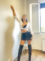 672937253: Chica busca chico en Madrid