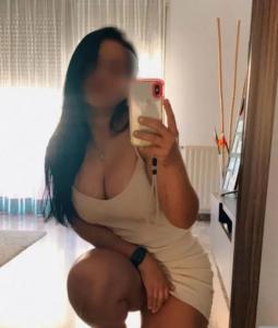 Chica busca chico en Barcelona: 