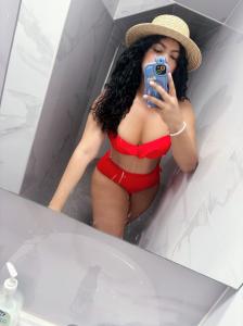 Chica busca chico en Granada: 