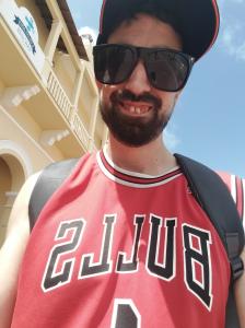 613872363: Chico busca chica en Málaga