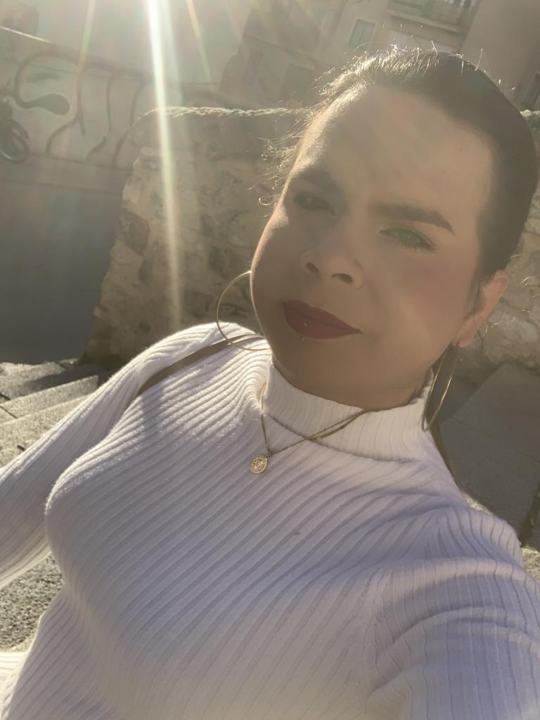 Travesti en Cuenca: Transexuales y Travestis