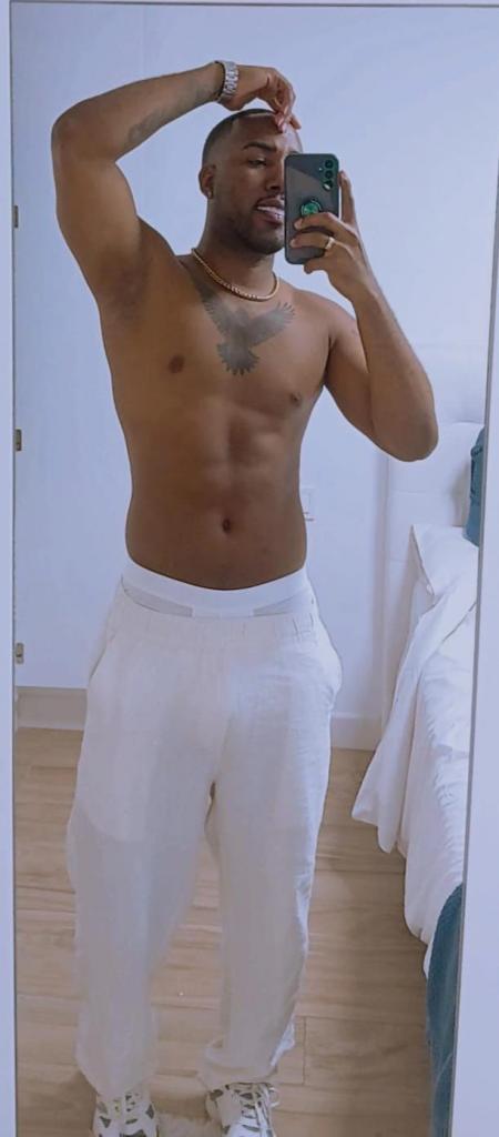 632912823: Chico busca chica en Valencia